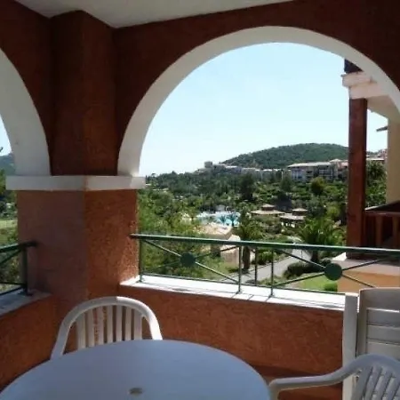 2m Cap Esterel Apartamento *